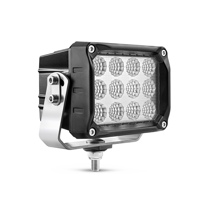 WESEM CRP3-FF 60&deg; LED Arbeitsscheinwerfer 133x107x112 | 10.000 Lumen