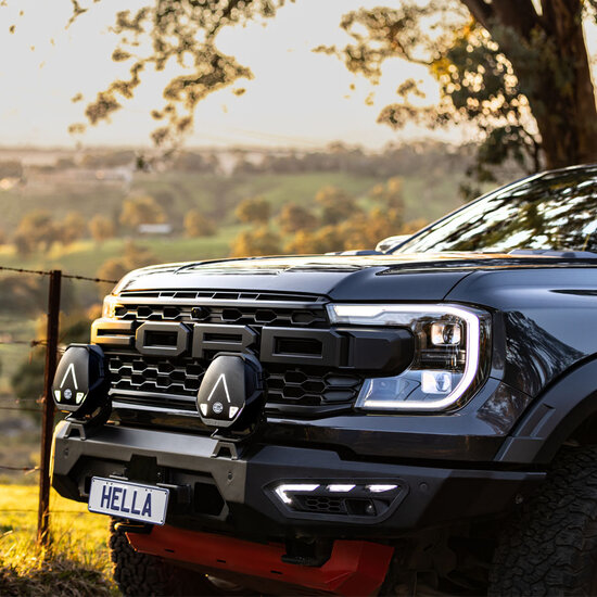 HELLA Antares FF 9&rdquo; LED Fernscheinwerfer High-Boost Warnlicht