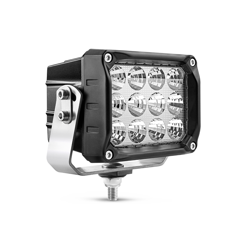WESEM CRP3-FF 4&deg; LED Arbeitsscheinwerfer 0,5 m Kabel | 10.000 Lumen